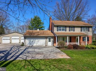 1821 Palomino Rd, Dover, PA 17315