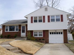 130 E Valleybrook Rd, Cherry Hill, NJ 08034