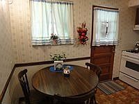 Eat-in Kitchen