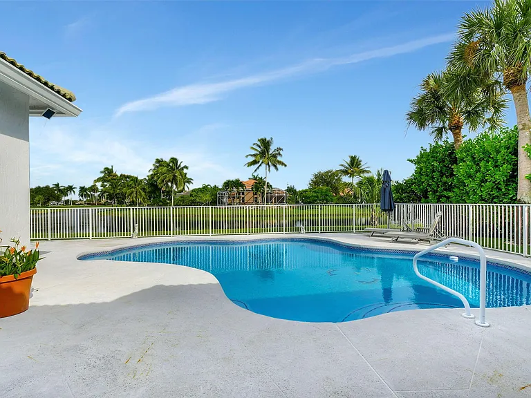 11723 Waterbend Ct — Photo 12