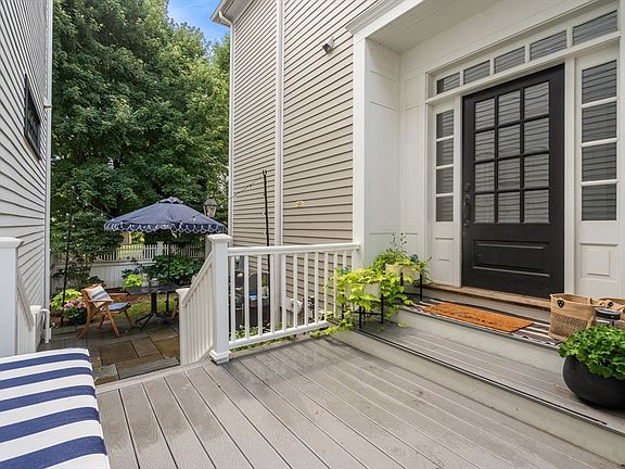 2nd image of 32 Maple Ln #32