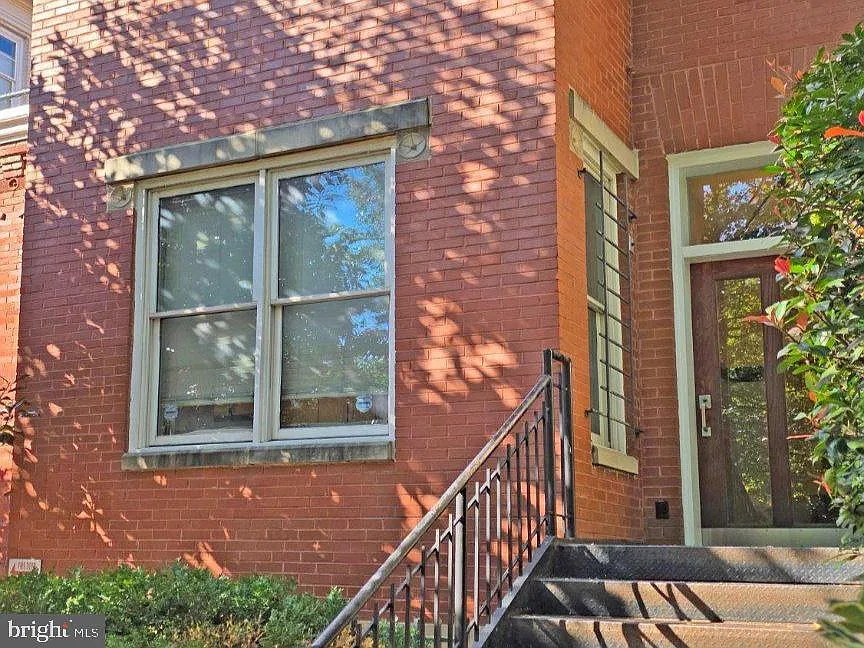 Stanton House — Photo 1