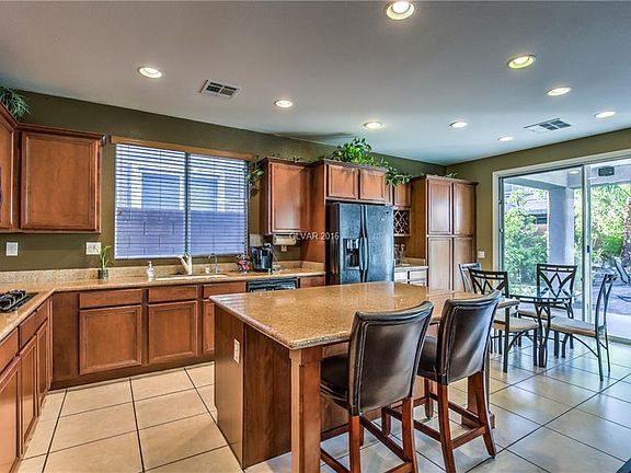 3rd image of 8692 Moreno Mountain Ave
