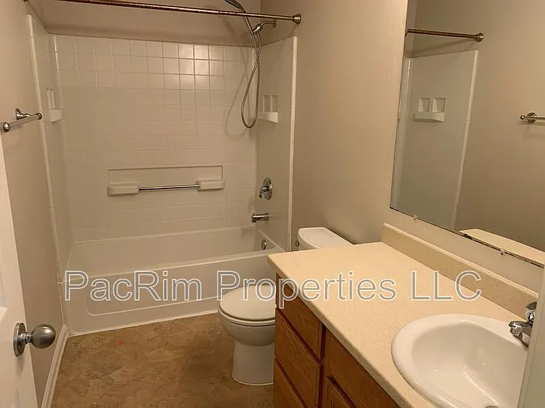 6815 Brittany Rock Way — Photo 4