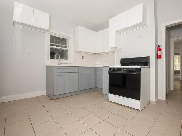 274 S 11th St, Newark, NJ