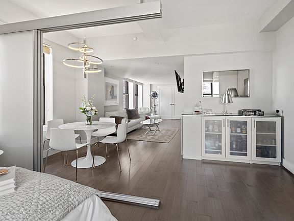 4th image of 20 West St APT 30E
