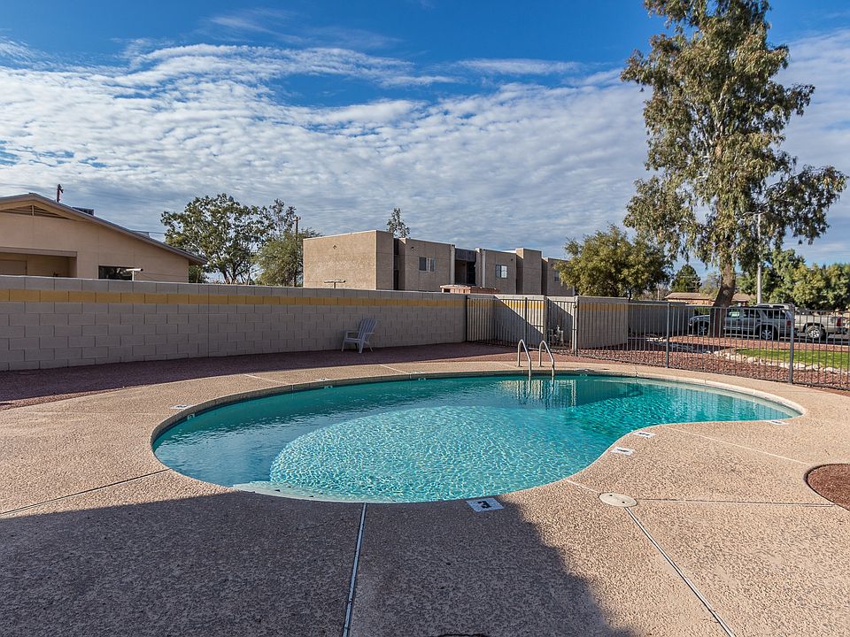 1st image of 3810 E Monte Vista Dr APT 210