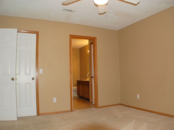 5th image of 3089 W Mica St