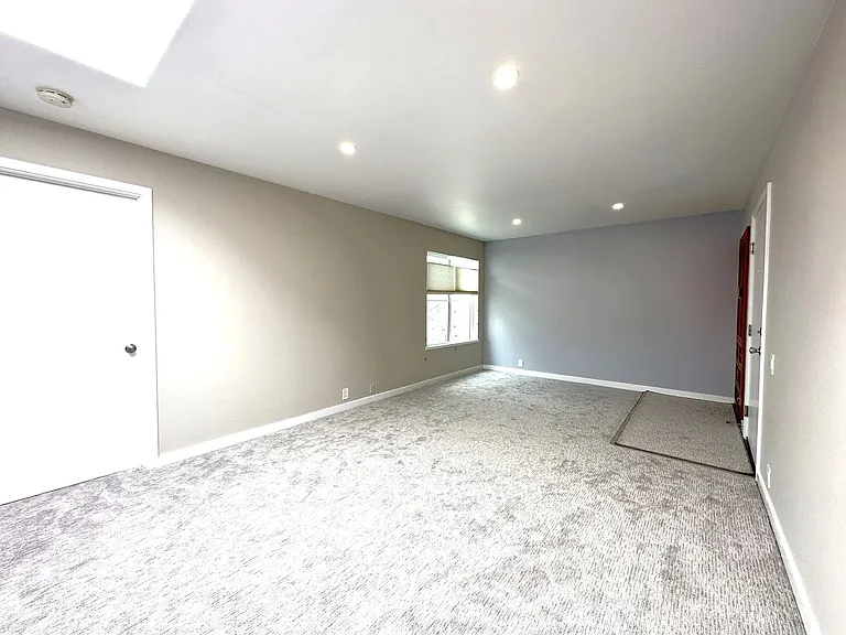 1340 Scott St #C — Photo 9