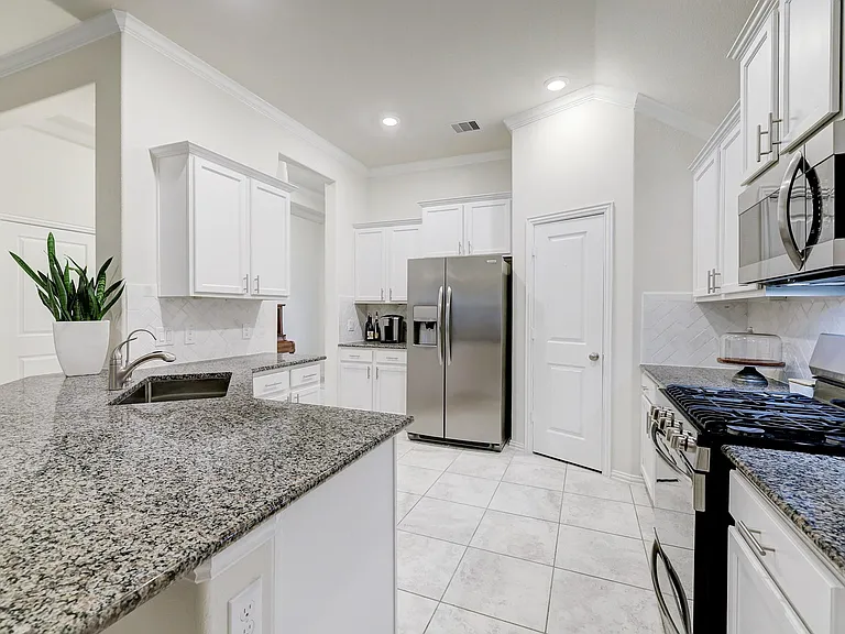3414 Cabernet Shores Dr — Photo 4