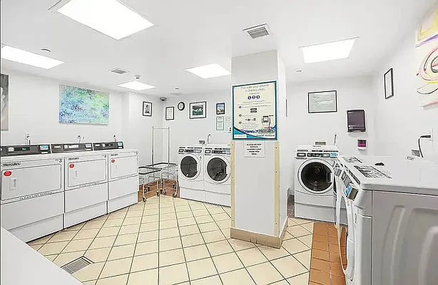 Rented by REAL New York | media 19