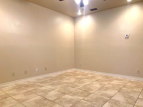3rd image of 710 Alta Vista Dr #110