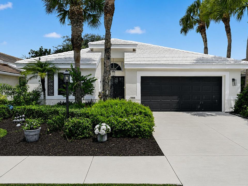 1st image of 2865 N Clearbrook Circle N