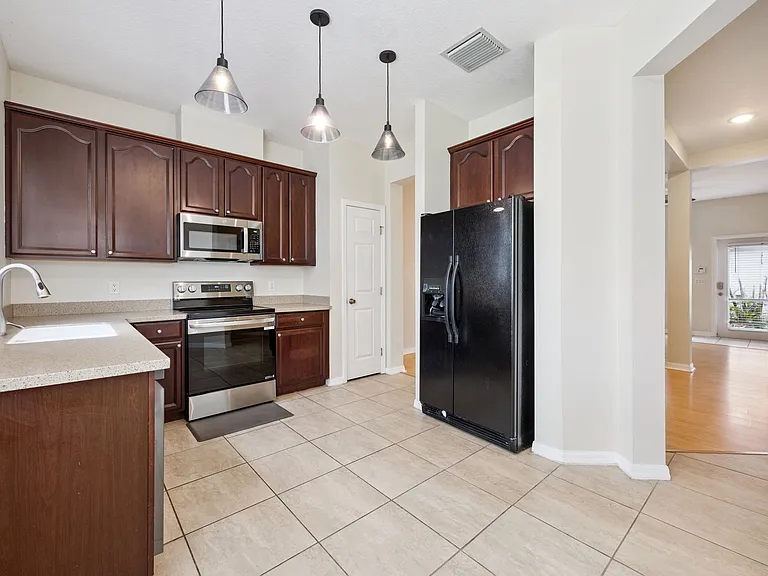 13007 Langstaff Dr — Photo 3