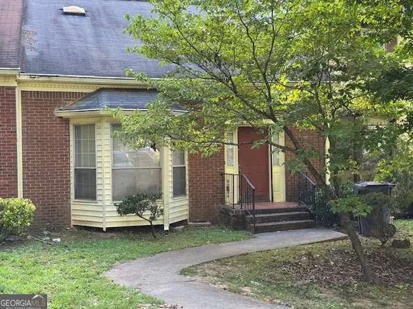 7157 Williamsburg Dr, Riverdale, GA 30274
