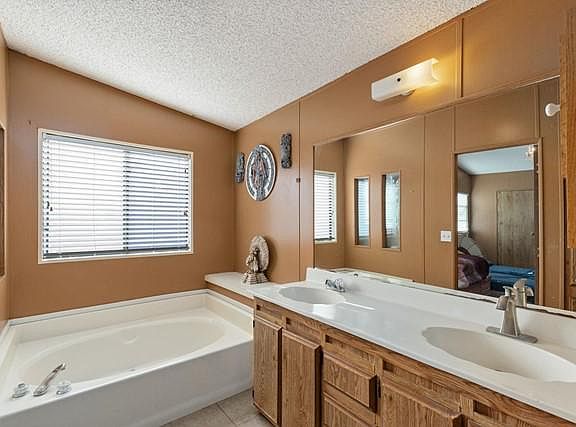 5th image of 200 S Emerald Dr Spc 54