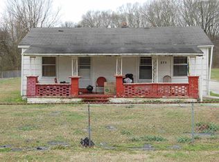 824 Jefferson St, Courtland, AL 35618