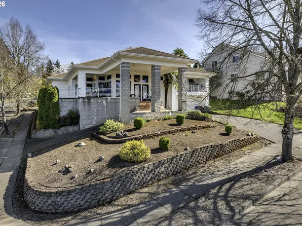 16408 SW Timberland Dr, Beaverton, OR 97007