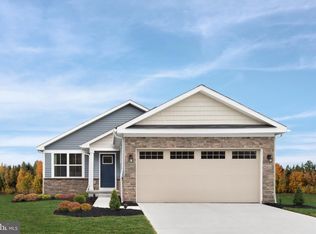 17438 Quickstream Dr, Hagerstown, MD 21740