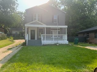 437 Powers Ln, Decatur, IL 62522