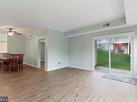 2nd image of 308 N Marshview Rd