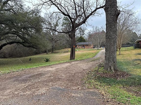 2nd image of 9360 Vickers Rd