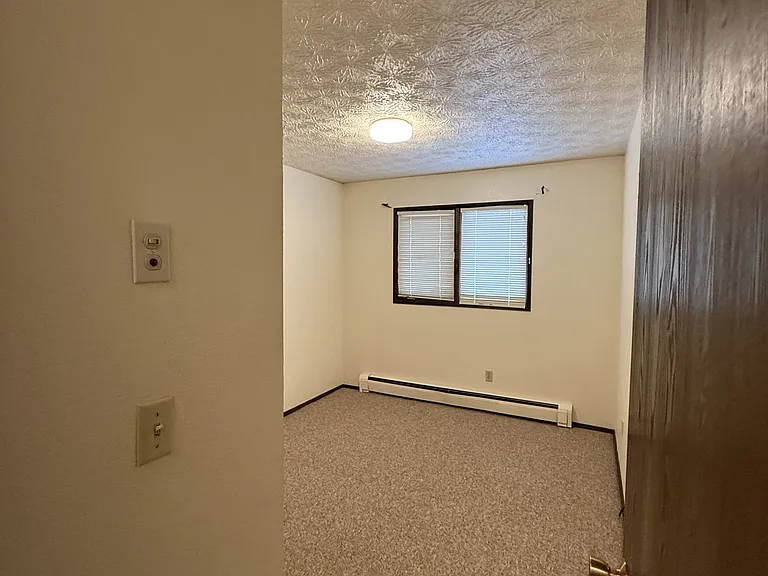 7230 E 21st Ave #2 — Photo 6