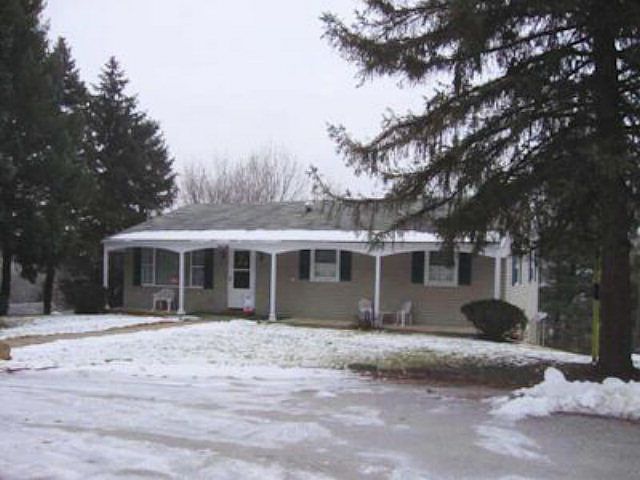 1st image of 1250 Dolphin St