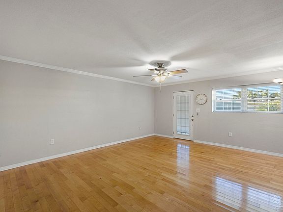 5th image of 710 Scenic Hwy APT 321