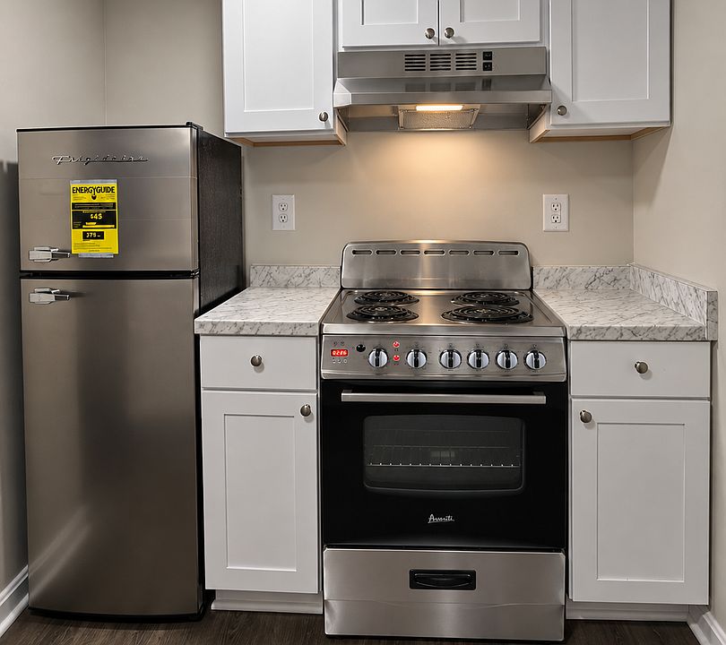 1st image of 21 Sumac Rd APT C