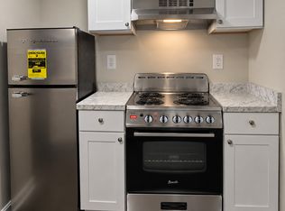 21 Sumac Rd APT C, Glen Burnie, MD 21060