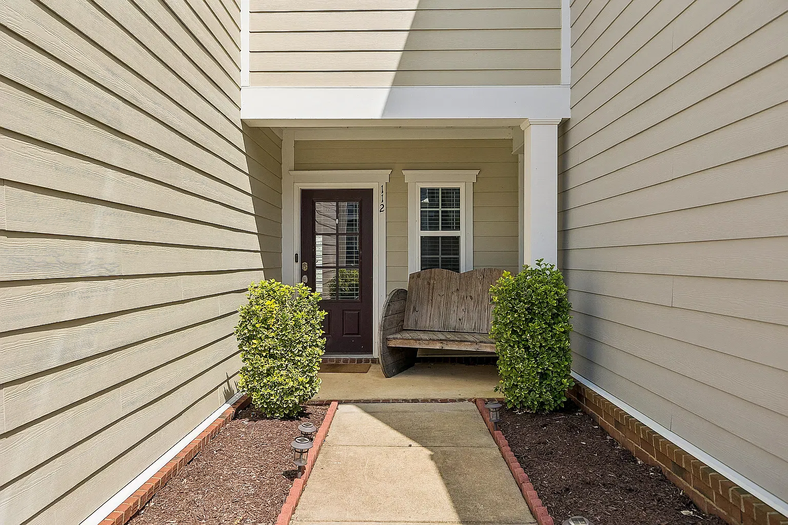 112 Bergen Dr — Photo 3