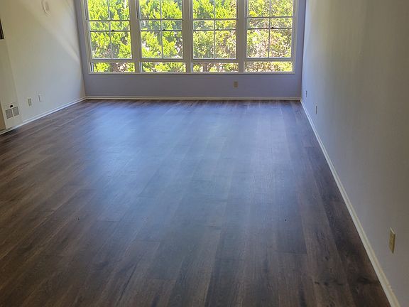 5th image of 425 Avenue G APT 5