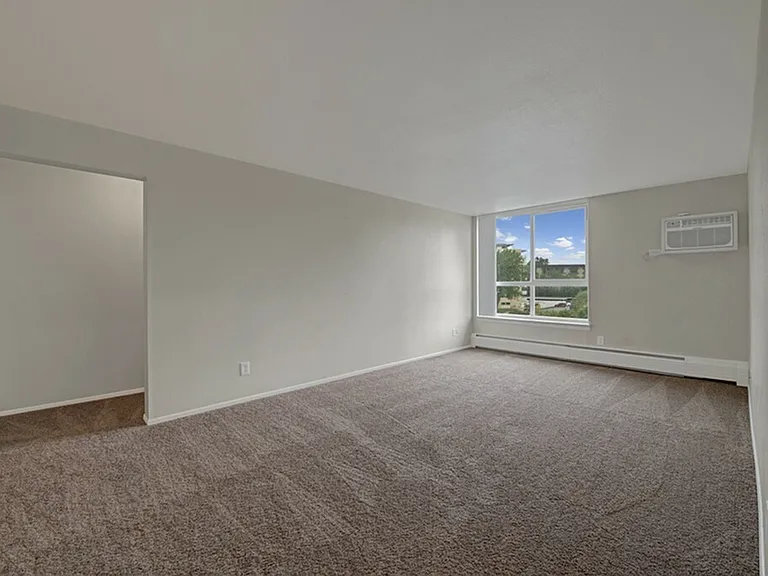 Kalo Broadmoor Terrace Interior