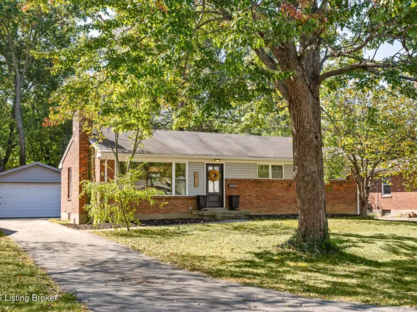 6818 Green Meadow Cir, Woodlawn Park, KY 40207