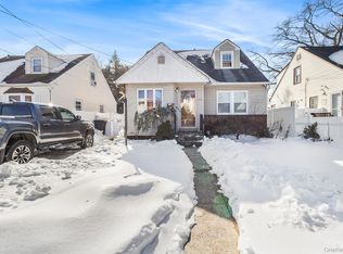 938 Wallace Avenue, North Baldwin, NY 11510