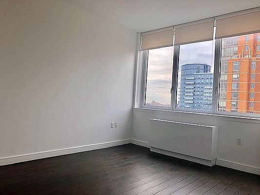 5th image of 309 Gold St APT 8A