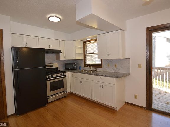 3rd image of 6608 Shingle Creek Dr N