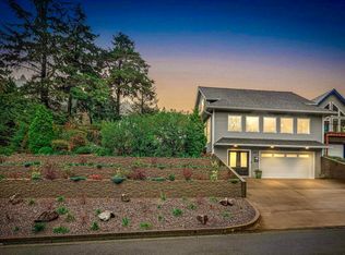 161 Combs Cir, Yachats, OR