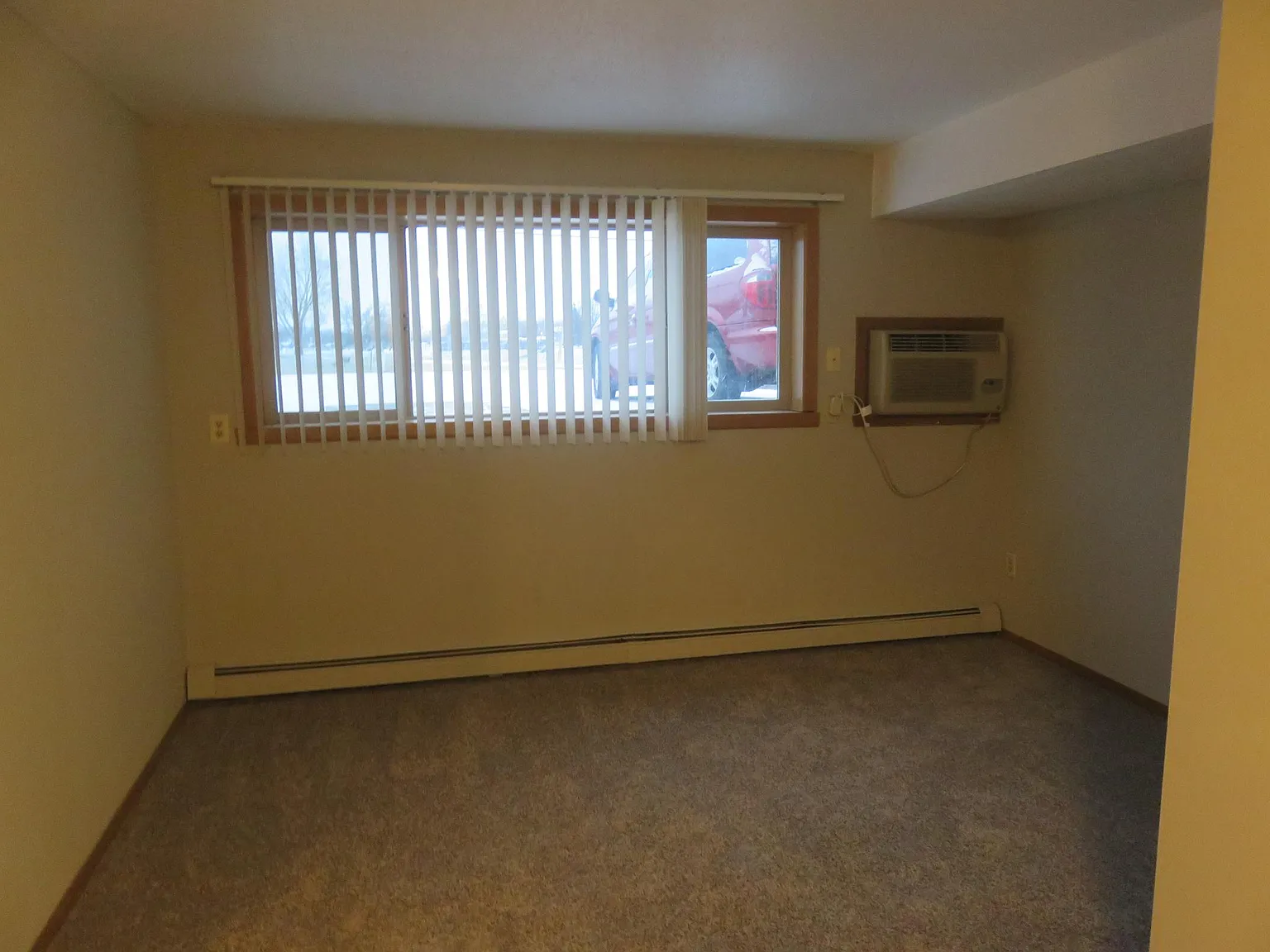 2 bed, $499 — Photo 2