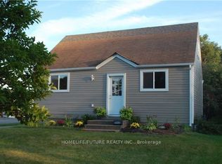 583 Veterans Rd, Oshawa, ON L1H 3N6