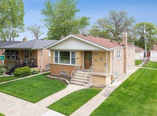 8919 S Beverly Ave, Chicago, IL 60620