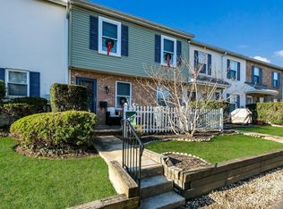 116 Ardmore Ave APT 13, Ardmore, PA 19003