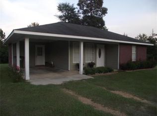 8 Makinley Ln, Lumberton, MS 39455