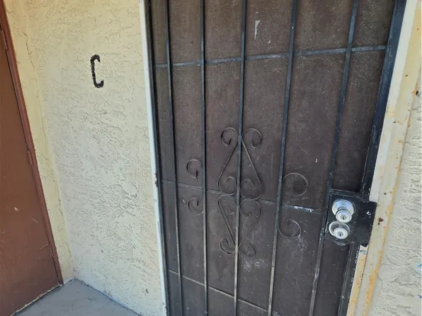 436 N 13th St APT C, Las Vegas, NV 89101