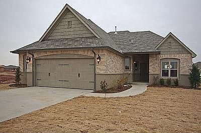 1st image of 15913 Northampton Ct