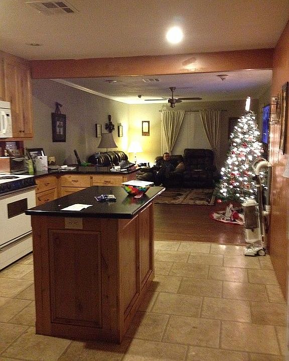 Kitchen open to main level l