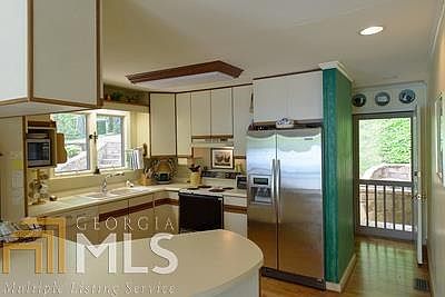 4th image of 138 Draketown Ln