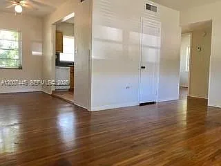 7734 SW 55th Ave #B — Photo 4