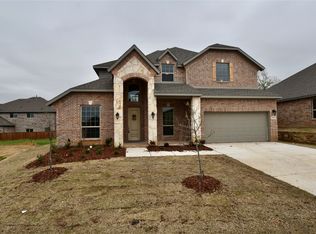2809 Dickinson Dr, Corinth, TX 76210